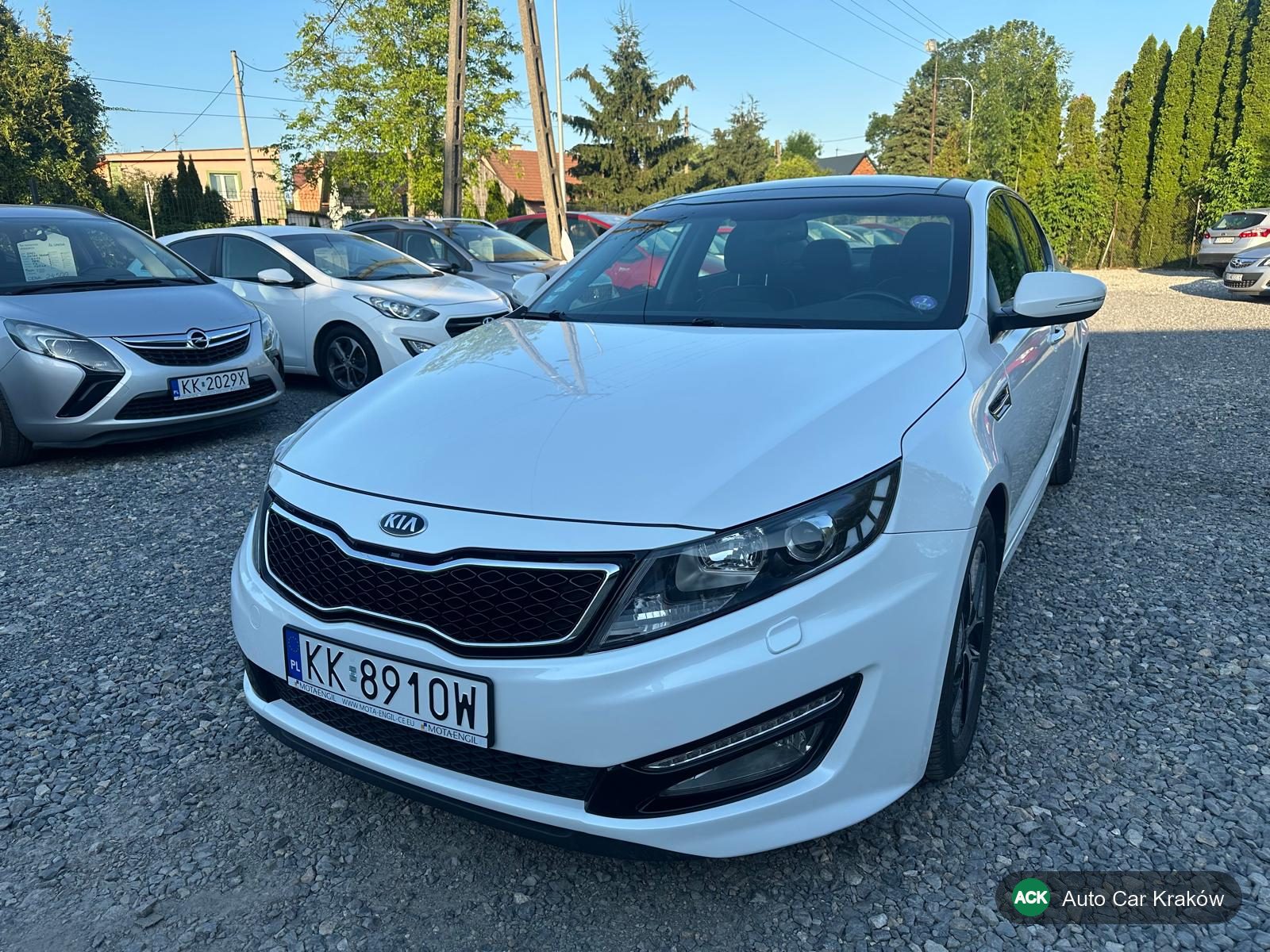 Kia Optima на майданчику Auto Car Kraków
