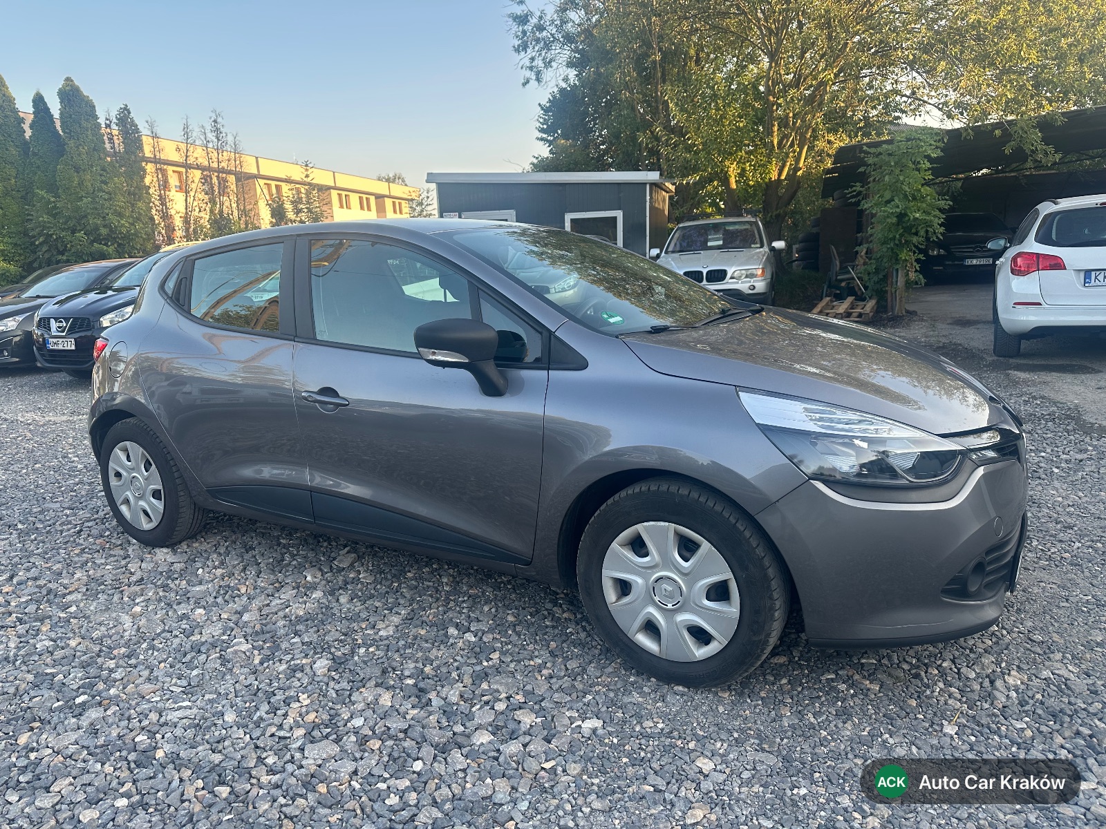 Renault Clio IV 2014, Szary hatchback — zdjęcie 7 z 20