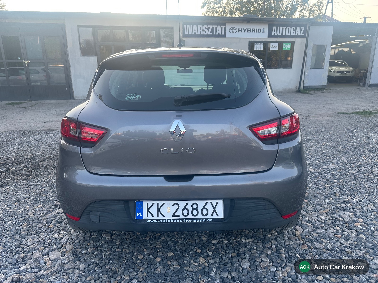 Renault Clio IV 2014, Szary hatchback — zdjęcie 5 z 20