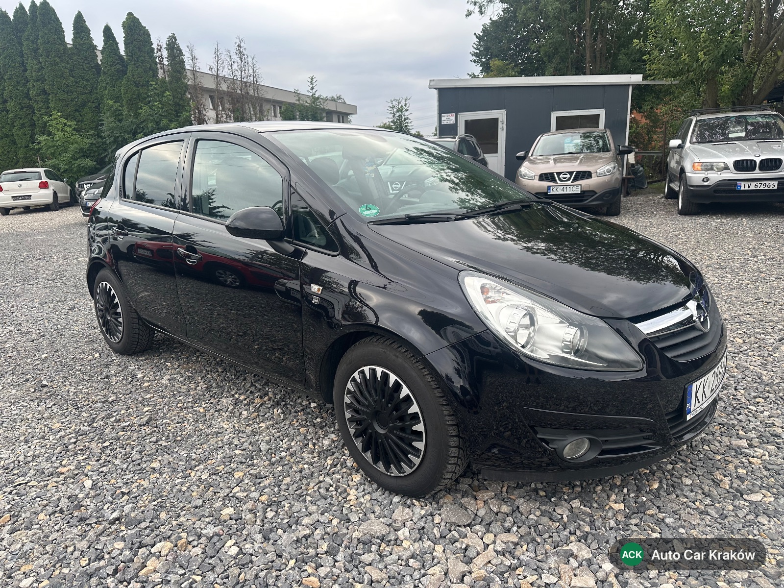 Opel Corsa D 2010, Charny hatchback — zdjęcie 5 z 13