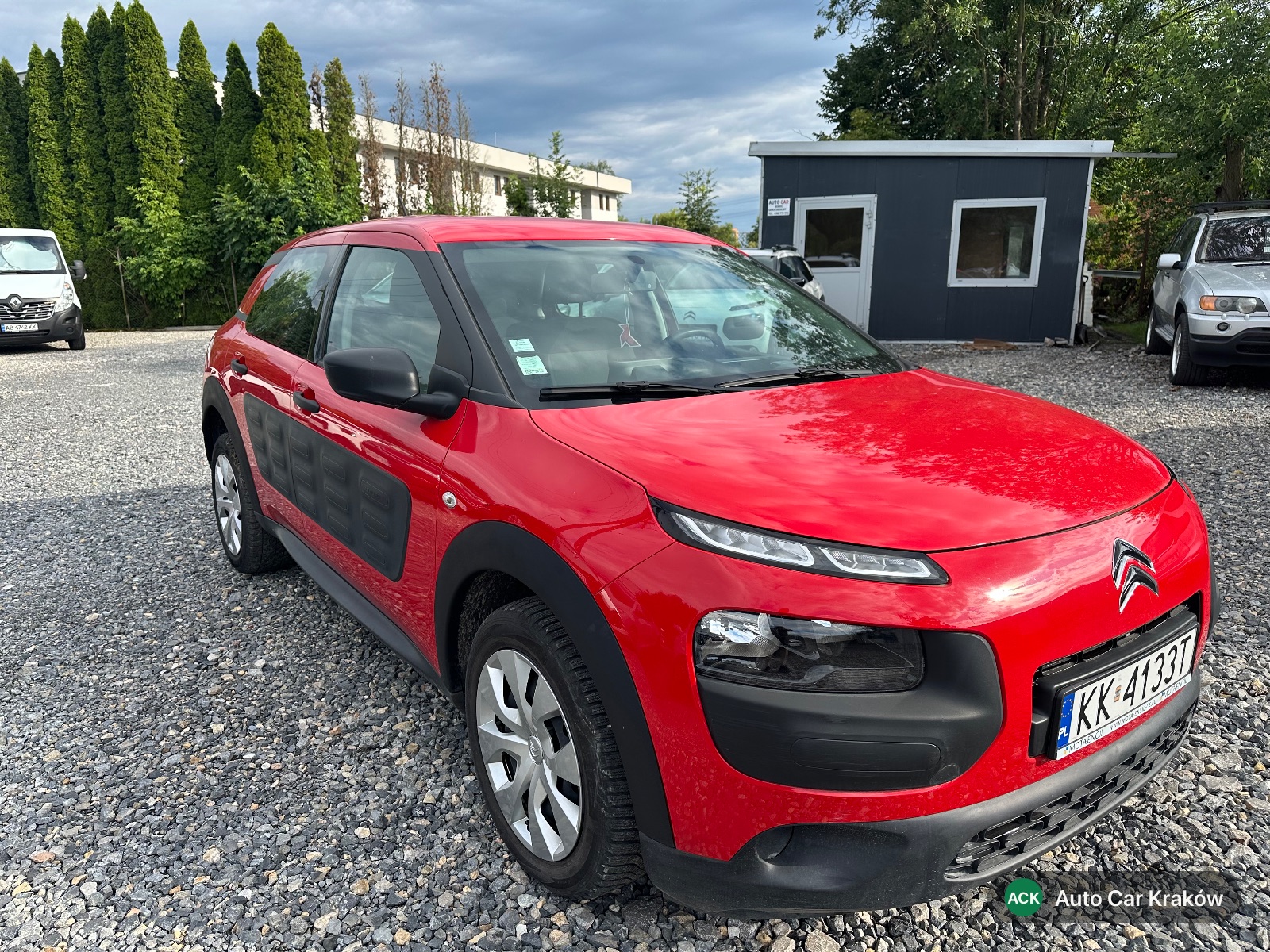 Citroën C4 Cactus 2015, Czerwony suv — zdjęcie 7 z 17