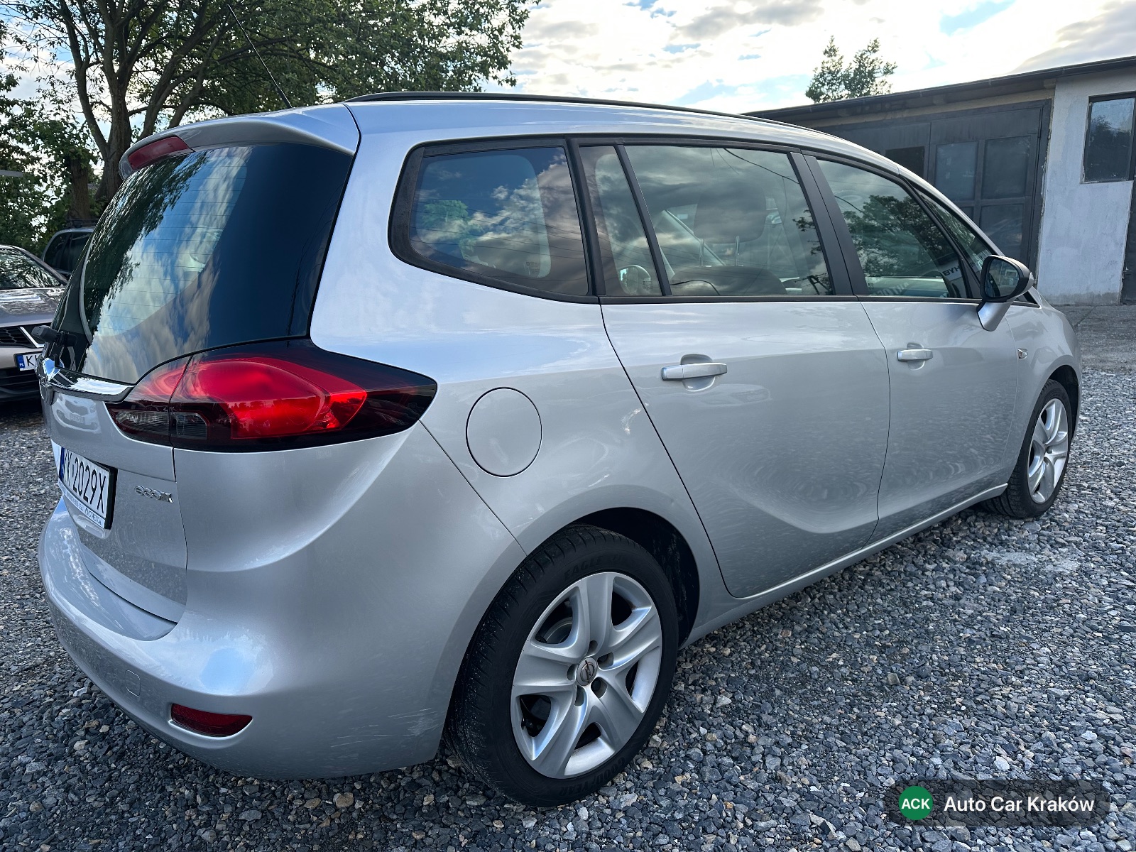 Opel Zafira C 2013, Srebrny van — zdjęcie 6 z 17