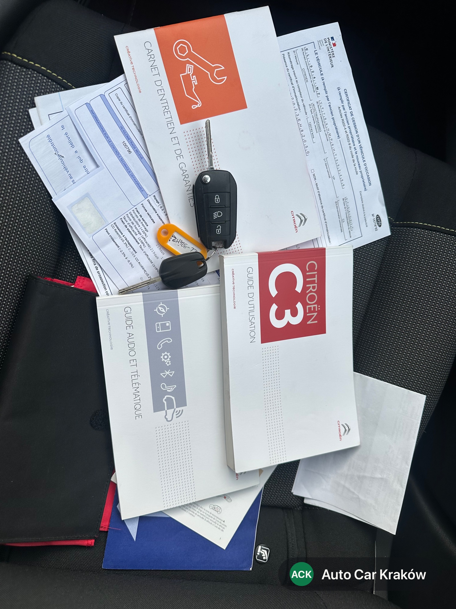 Citroën C3 2017, Bialy hatchback — zdjęcie 21 z 21