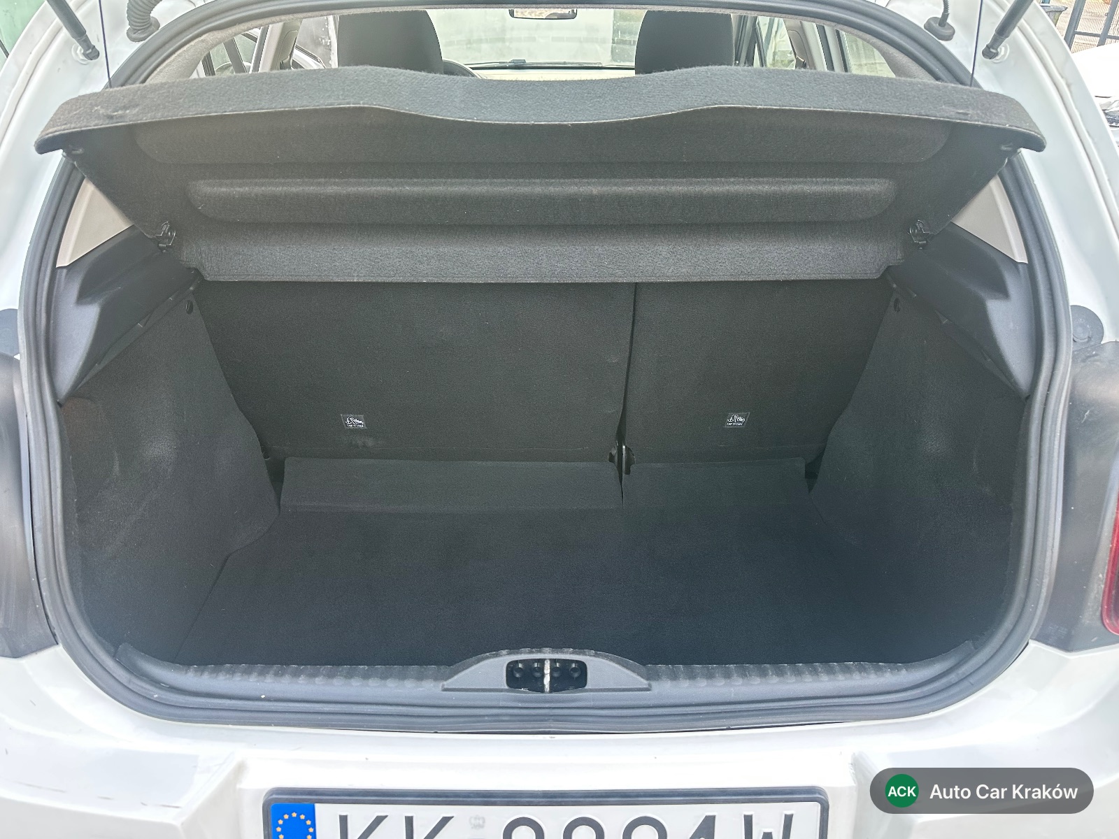 Citroën C3 2017, Bialy hatchback — zdjęcie 16 z 21